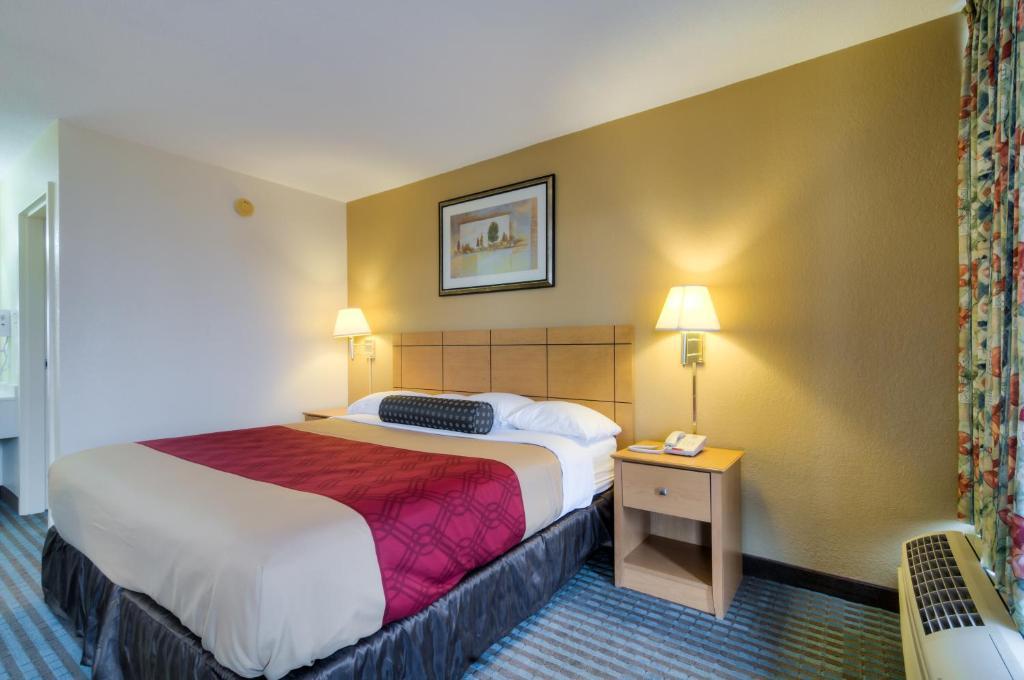 Econo Lodge Shorewood Quarto foto